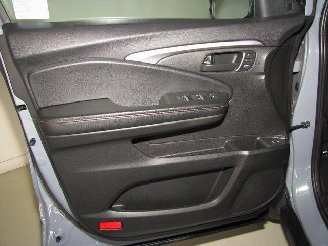 used 2022 Honda Passport car, priced at $32,998