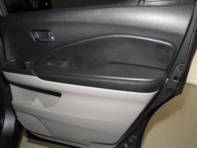 used 2021 Honda Pilot car, priced at $24,599