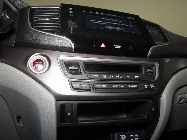 used 2021 Honda Pilot car, priced at $24,599