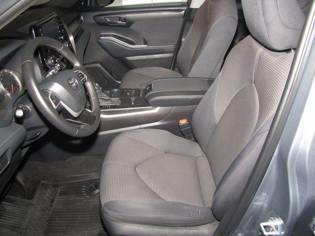 used 2022 Toyota Highlander car, priced at $29,998