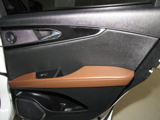 used 2022 Lincoln Nautilus car, priced at $39,998