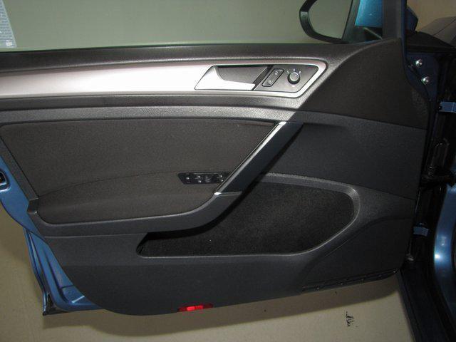used 2016 Volkswagen e-Golf car, priced at $9,998