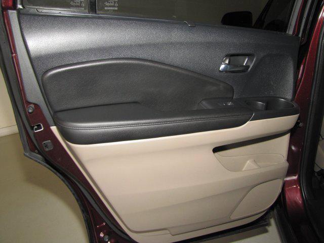 used 2022 Honda Pilot car, priced at $33,998