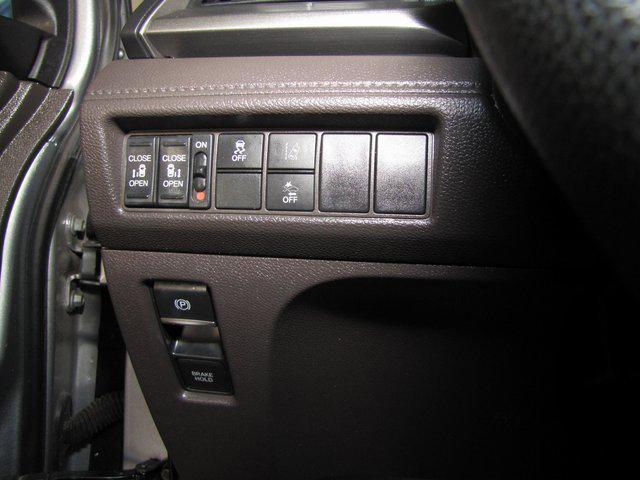 used 2019 Honda Odyssey car, priced at $20,998