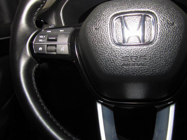 used 2025 Honda Pilot car, priced at $45,998