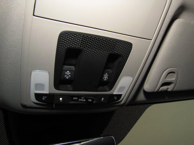 used 2025 Honda Pilot car, priced at $45,998