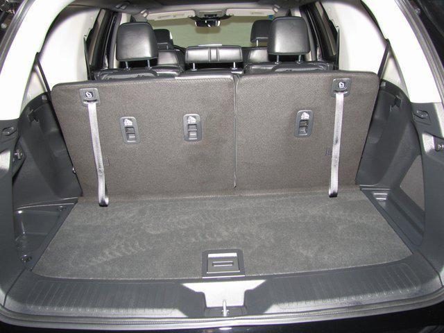 used 2025 Honda Pilot car, priced at $45,998