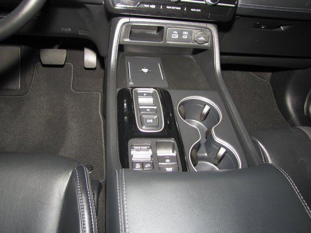 used 2025 Honda Pilot car, priced at $45,998