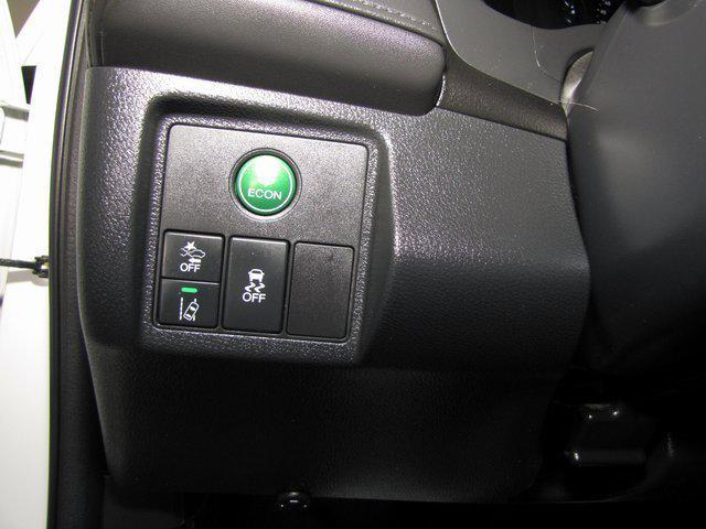 used 2021 Honda HR-V car, priced at $22,998
