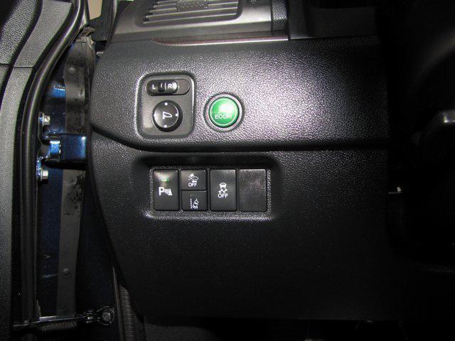 used 2022 Honda Passport car, priced at $28,998