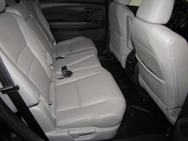 used 2022 Honda Passport car, priced at $28,998