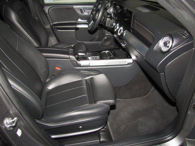 used 2023 Mercedes-Benz GLB 250 car, priced at $28,998