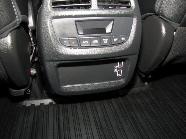 used 2022 Honda Pilot car, priced at $32,998