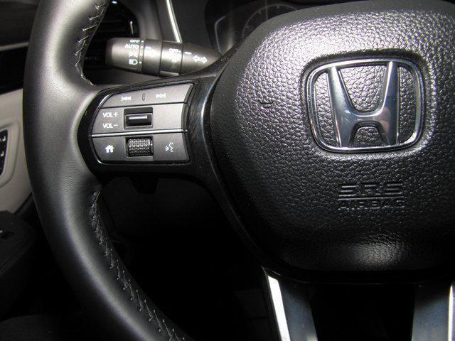 used 2023 Honda Pilot car, priced at $38,998