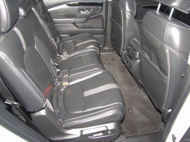 used 2023 Honda Pilot car, priced at $36,998