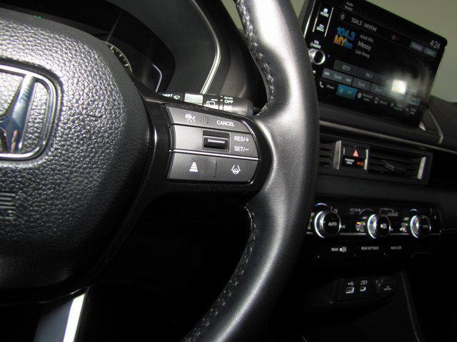 used 2023 Honda Pilot car, priced at $36,998