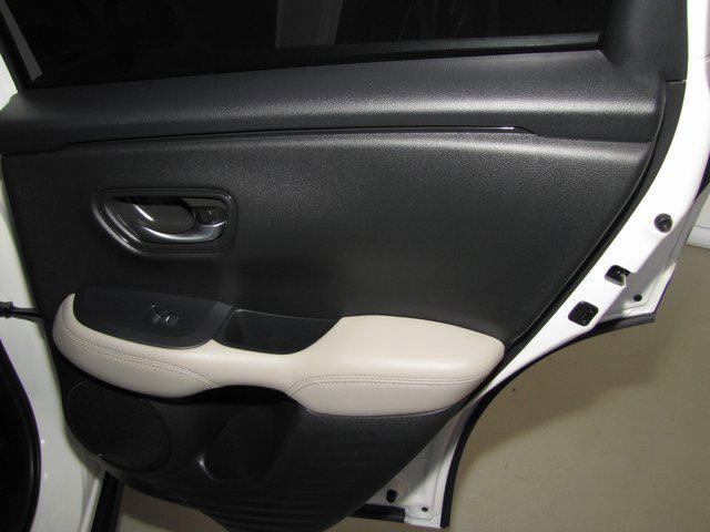 used 2025 Honda HR-V car, priced at $23,998