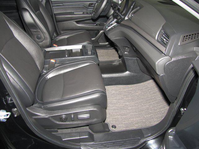 used 2024 Honda Odyssey car, priced at $37,998