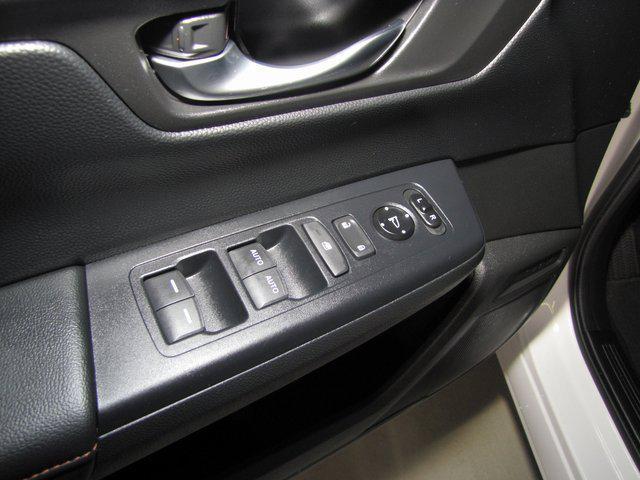 used 2024 Honda CR-V Hybrid car, priced at $31,998