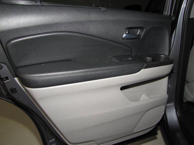 used 2022 Honda Pilot car, priced at $32,998