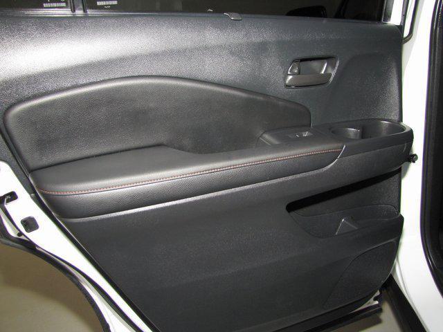 used 2022 Honda Pilot car, priced at $34,998