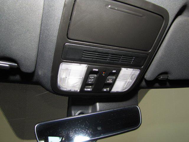 used 2022 Honda Pilot car, priced at $34,998