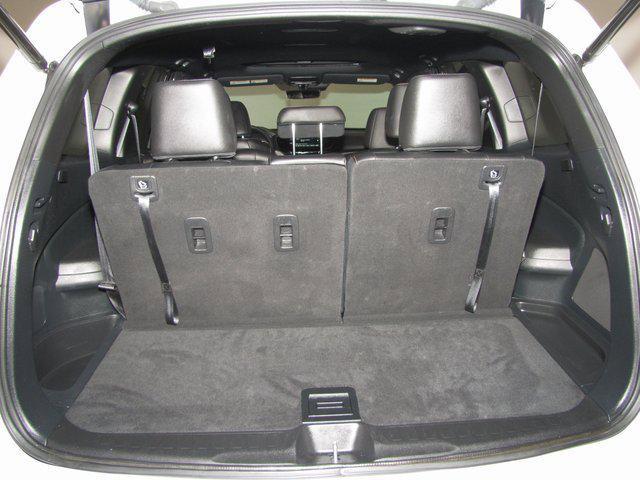 used 2022 Honda Pilot car, priced at $34,998