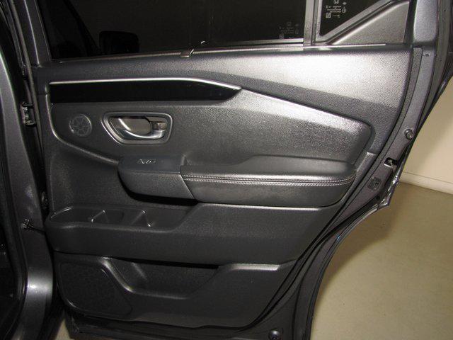 used 2024 Honda Pilot car, priced at $39,998