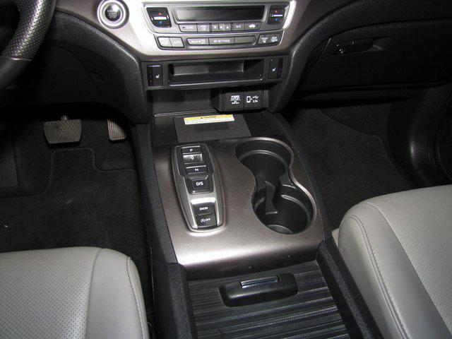 used 2022 Honda Passport car, priced at $27,998