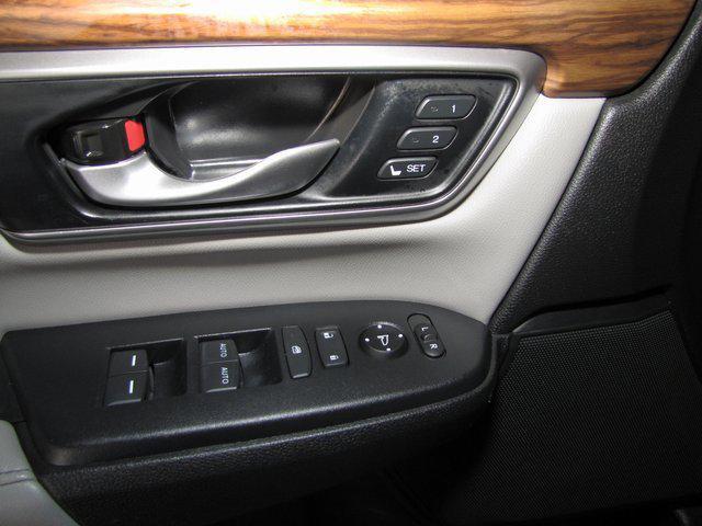 used 2022 Honda CR-V car, priced at $28,998