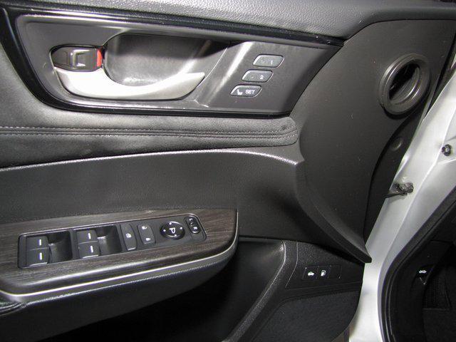 used 2018 Honda Clarity Plug-In Hybrid car, priced at $20,998