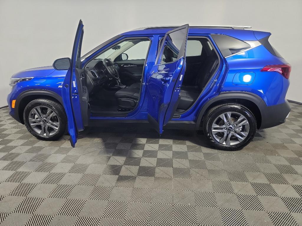 used 2023 Kia Seltos car, priced at $24,591