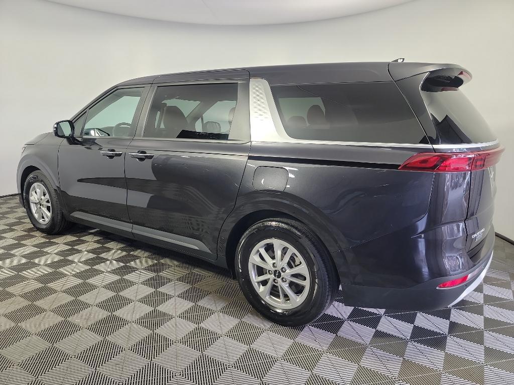 used 2024 Kia Carnival car, priced at $34,091