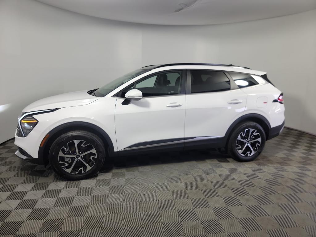 used 2025 Kia Sportage car, priced at $28,891