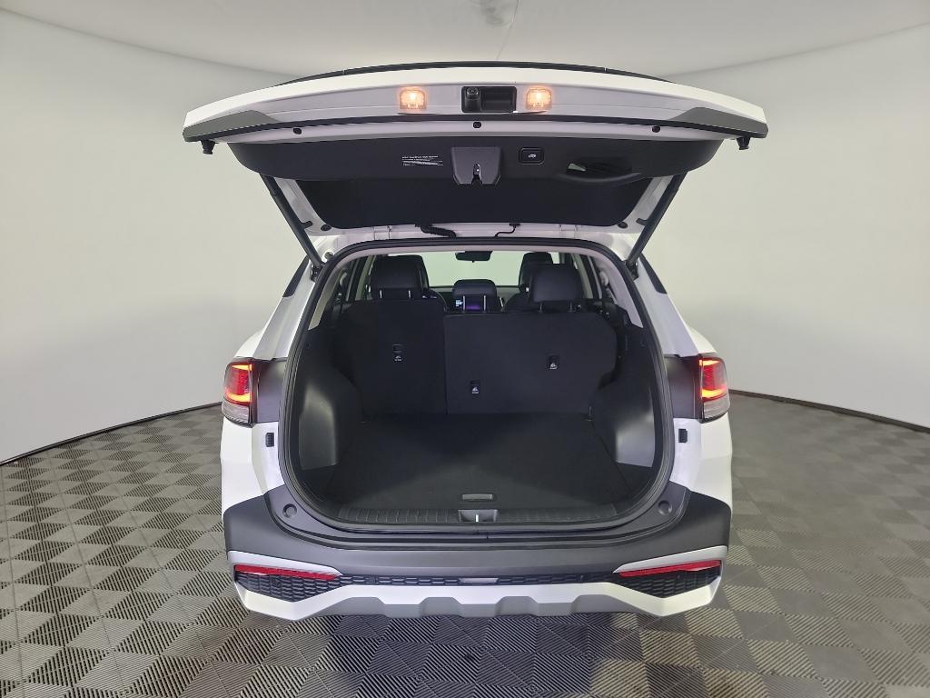 used 2025 Kia Sportage car, priced at $28,891