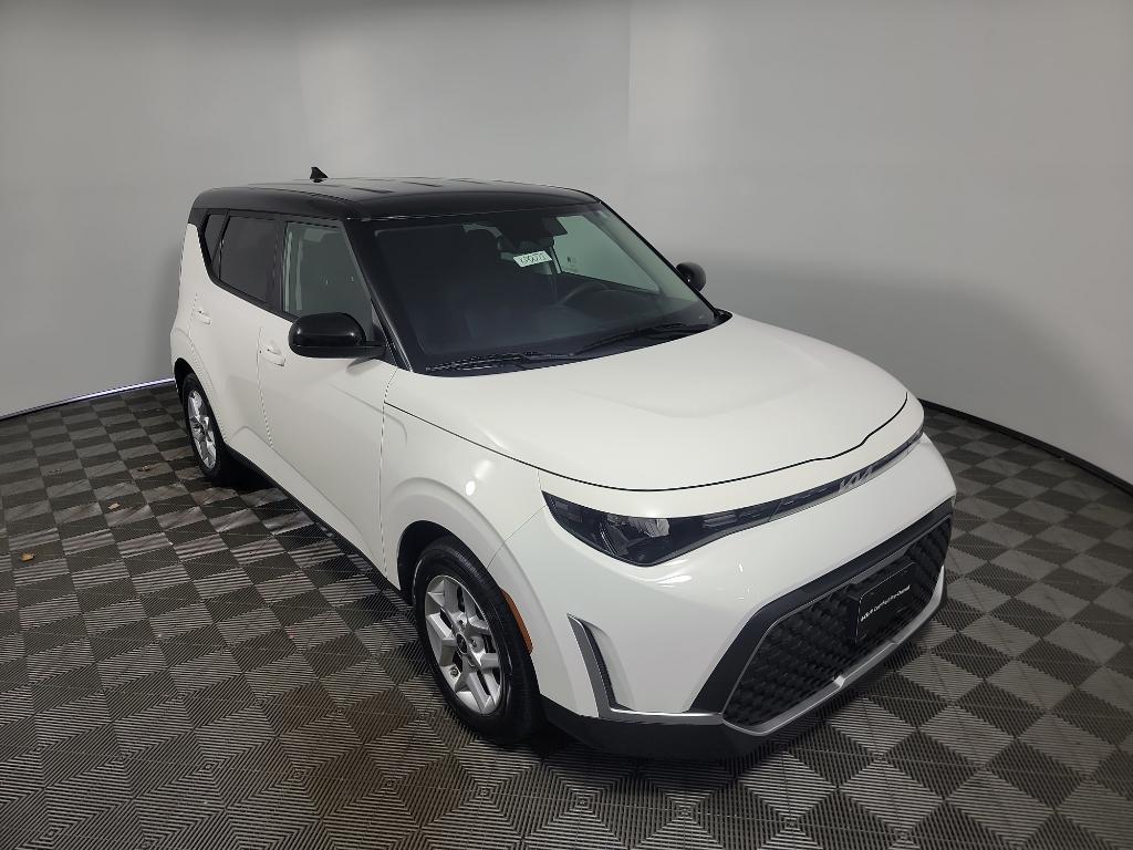 used 2023 Kia Soul car, priced at $19,991