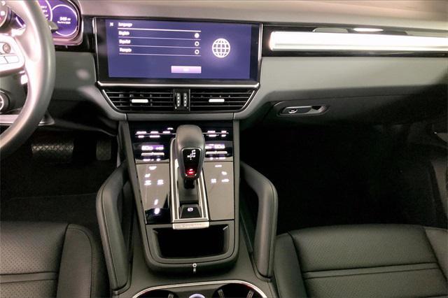 used 2022 Porsche Cayenne car, priced at $73,595