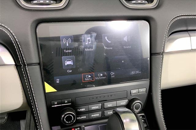 new 2025 Porsche 718 Boxster car
