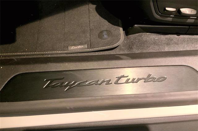 new 2025 Porsche Taycan car