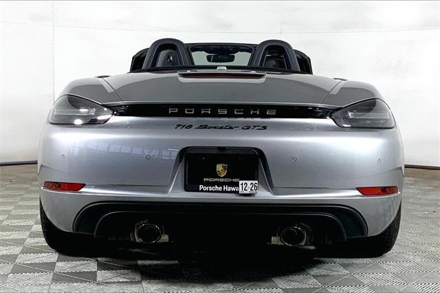 new 2025 Porsche 718 Boxster car