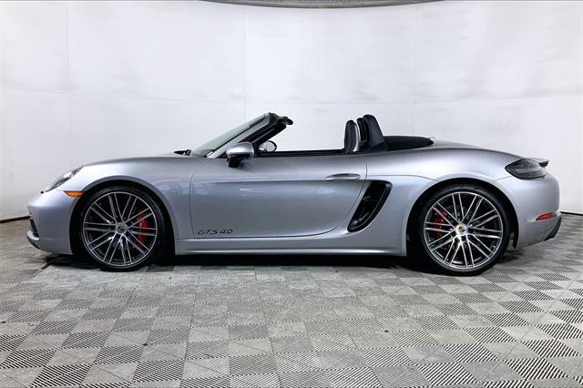 new 2025 Porsche 718 Boxster car
