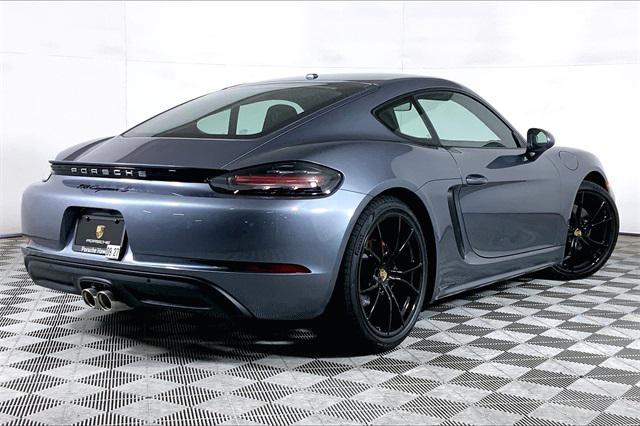 new 2025 Porsche 718 Cayman car
