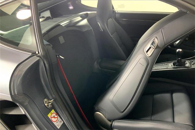 new 2025 Porsche 718 Cayman car