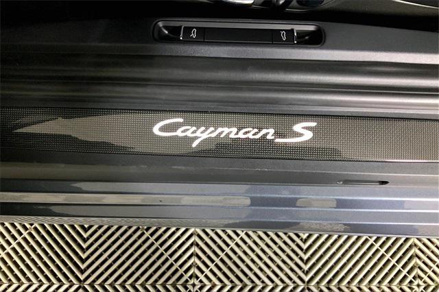 new 2025 Porsche 718 Cayman car