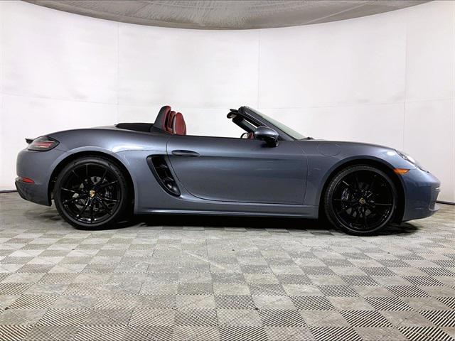 new 2025 Porsche 718 Boxster car, priced at $91,575