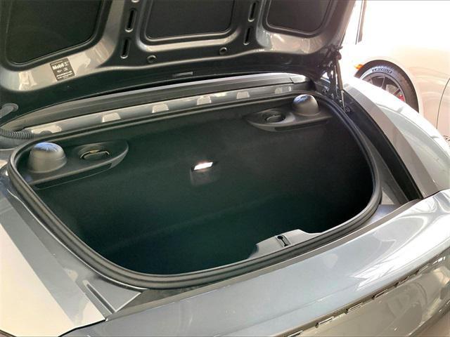 new 2025 Porsche 718 Boxster car, priced at $91,575