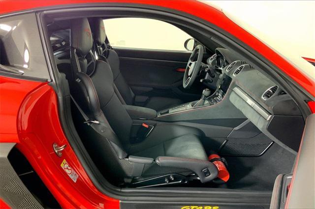 new 2025 Porsche 718 Cayman car
