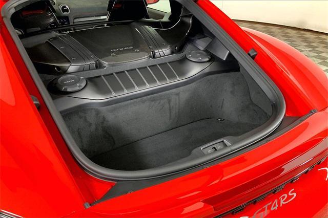 new 2025 Porsche 718 Cayman car