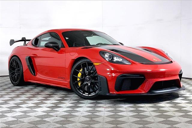 new 2025 Porsche 718 Cayman car