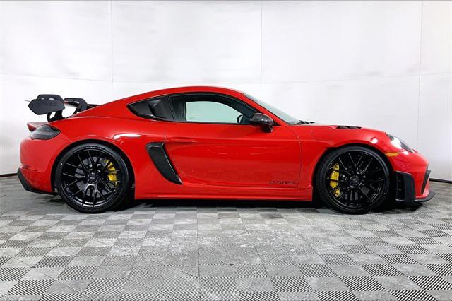 new 2025 Porsche 718 Cayman car